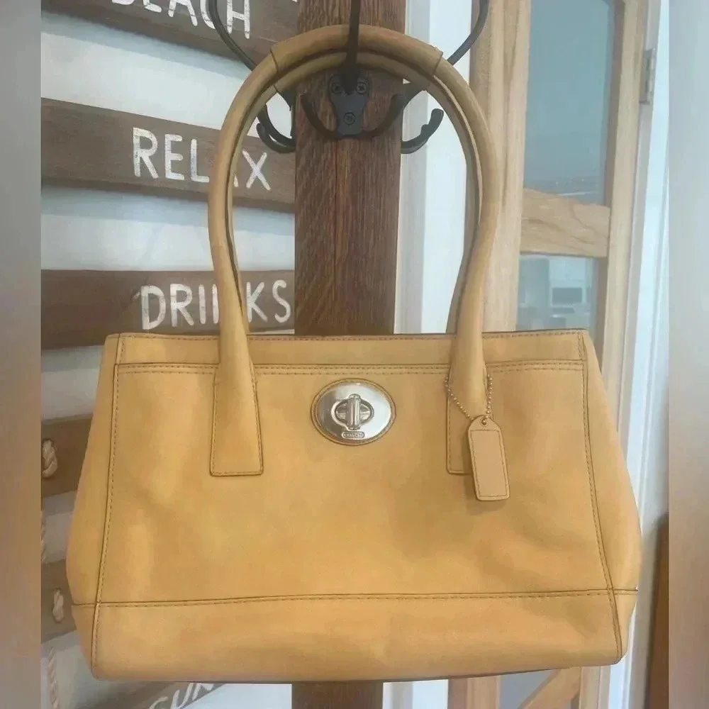 Vtg Coach Classic Madeline Tote Satchel Handbag Butterscotch Turn Lock‎ EUC